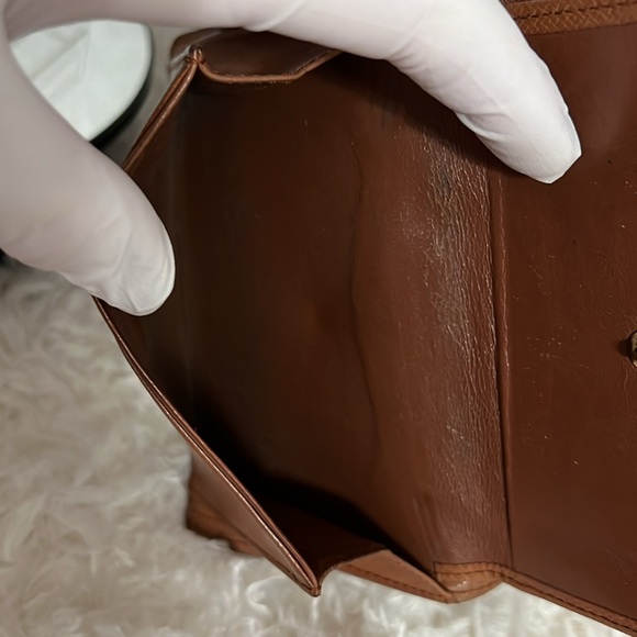 Vintage Louis Vuitton Monogram Bifold Unisex Wallet - Picture 12 of 17